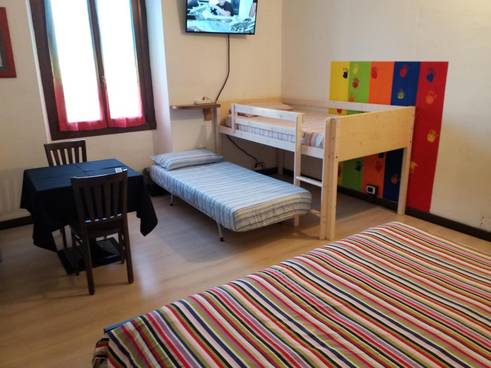 Casa Nunzia Bed & Breakfast โดโมดอสโซลา ภายนอก รูปภาพ